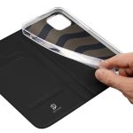 DUX DUCIS Skin Pro - Λεία δερμάτινη θήκη για Apple iPhone 15 μαύρη - Image 2